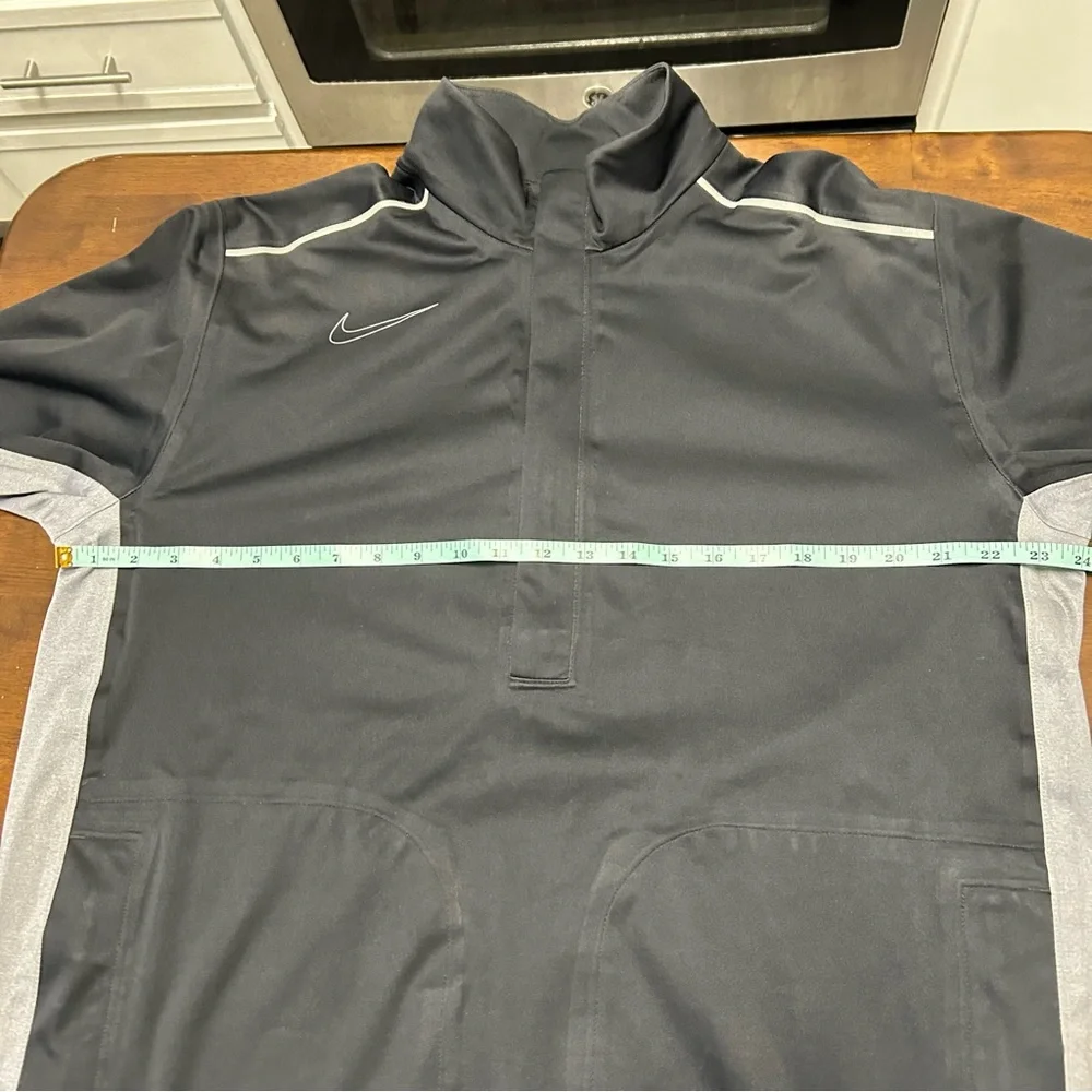 Nike Golf Storm Fit Black Half Zip Short Sleeve Windbreaker Jacket Mens Size L